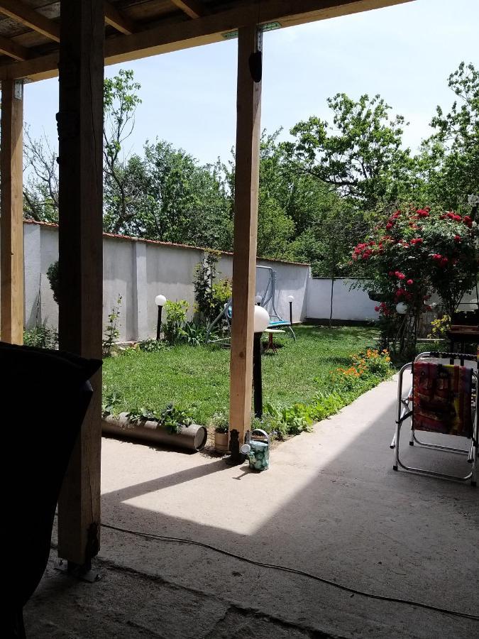 Вила Топи Kaloyanovo  Kültér fotó