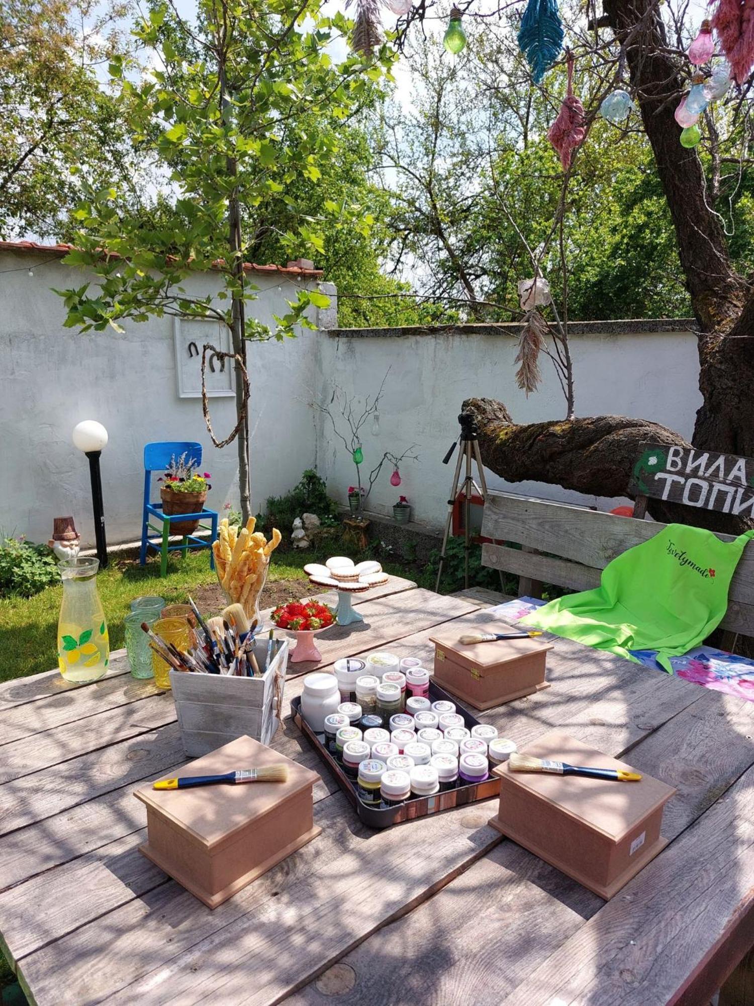 Вила Топи Kaloyanovo  Kültér fotó